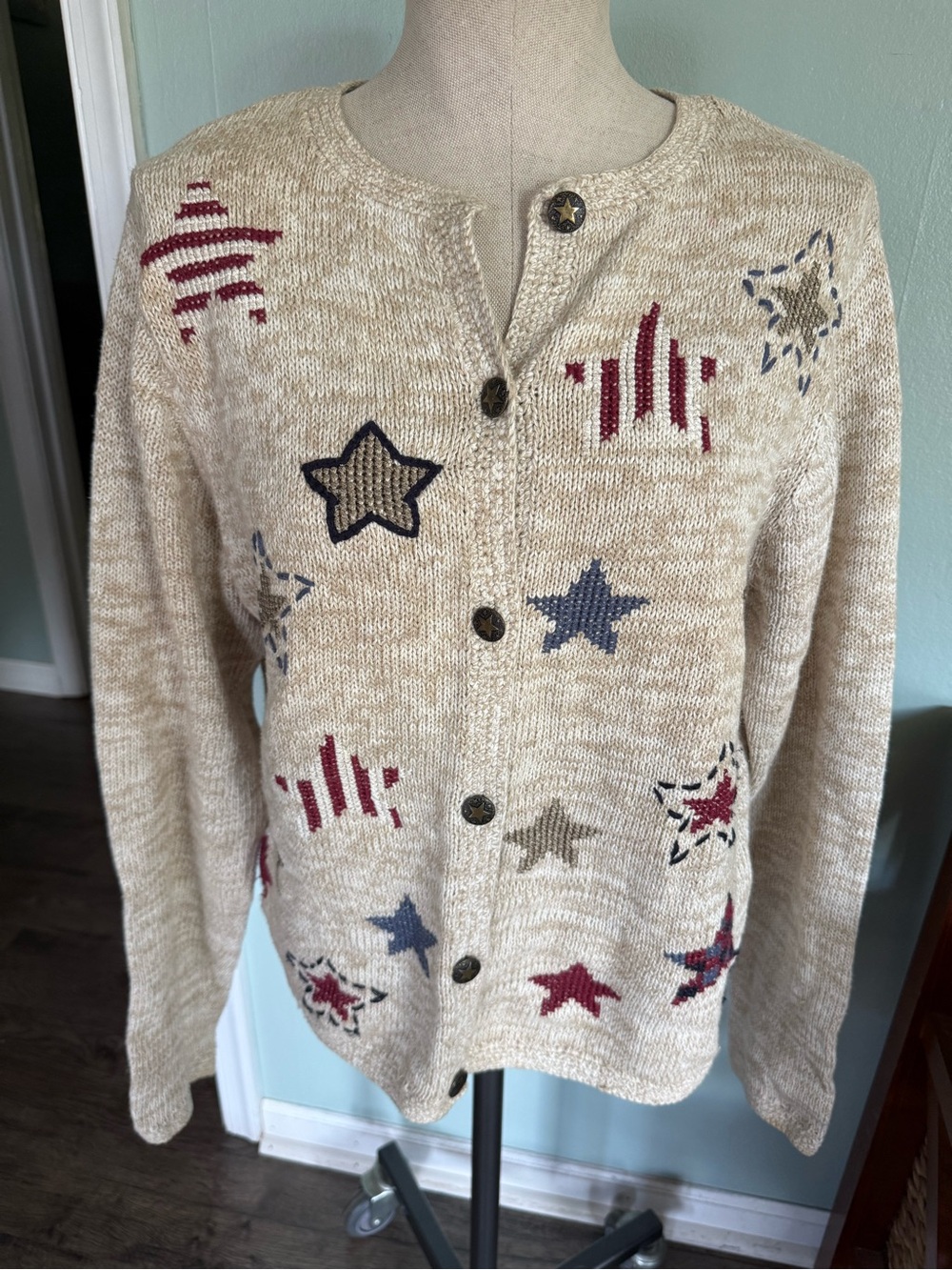 Northern Isles Cream Americana Stars Red White Blue Cardigan Sweater Size Medium